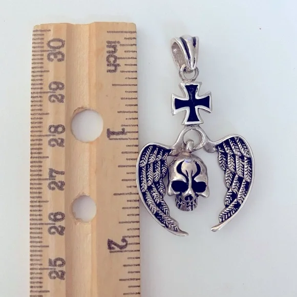 925 Silver skull angel wings pendant iron cross unisex - Picture 3 of 6